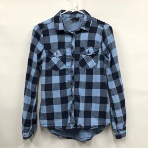 Ultra Flirt button down flannel top junior size medium